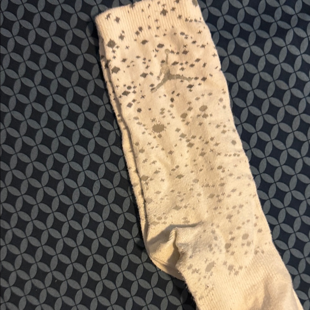 Cream Star Patterned Jordan Socks